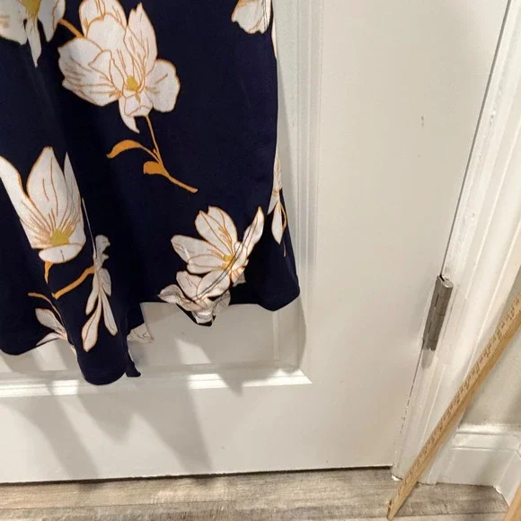 Tahari Women Dress Floral Faux Wrap Navy Blue Short Sleeve XL - Picture 2 of 13